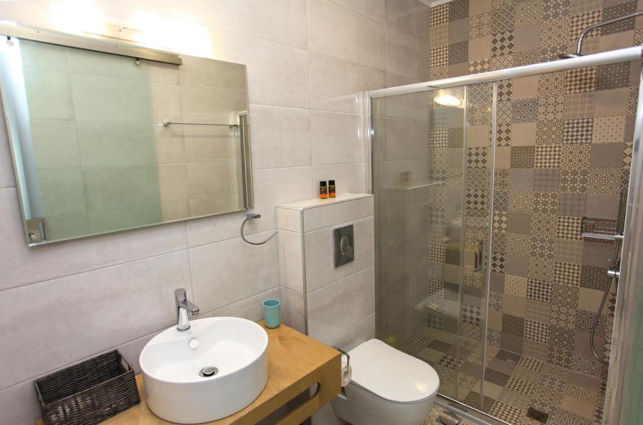 Alexiszorba Villa Плака Екстериор снимка